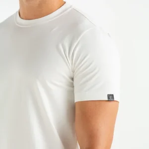CAMISETA BÁSICA SLIM CONFORT OFF WHITE