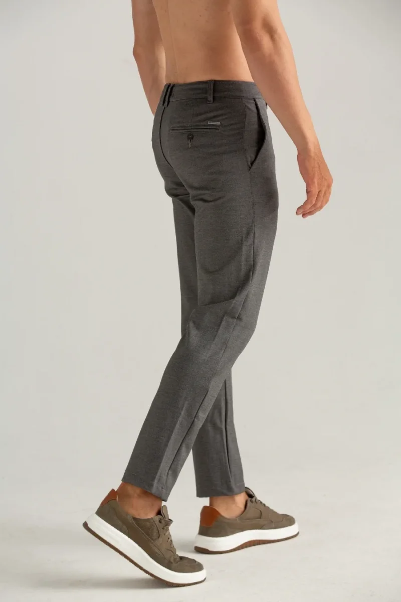 CALÇA DE TECIDO SPORT FINO PONTO ROMA PRETO - Image 4