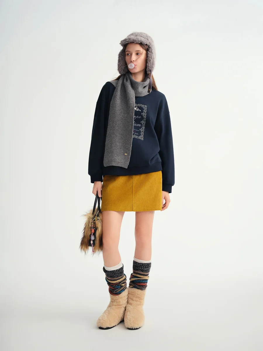 Camisola Oversized Bordada Retro Feminina – Conforto e Estilo - Image 5