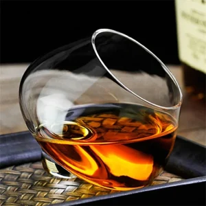 Copos Versáteis para Uísque, Vinho e Cerveja – Elegância em Vidro