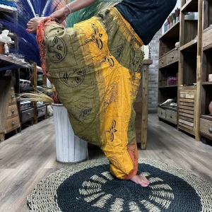 Calças Aladdin Himalayan Print Laranja para Yoga e Festivais