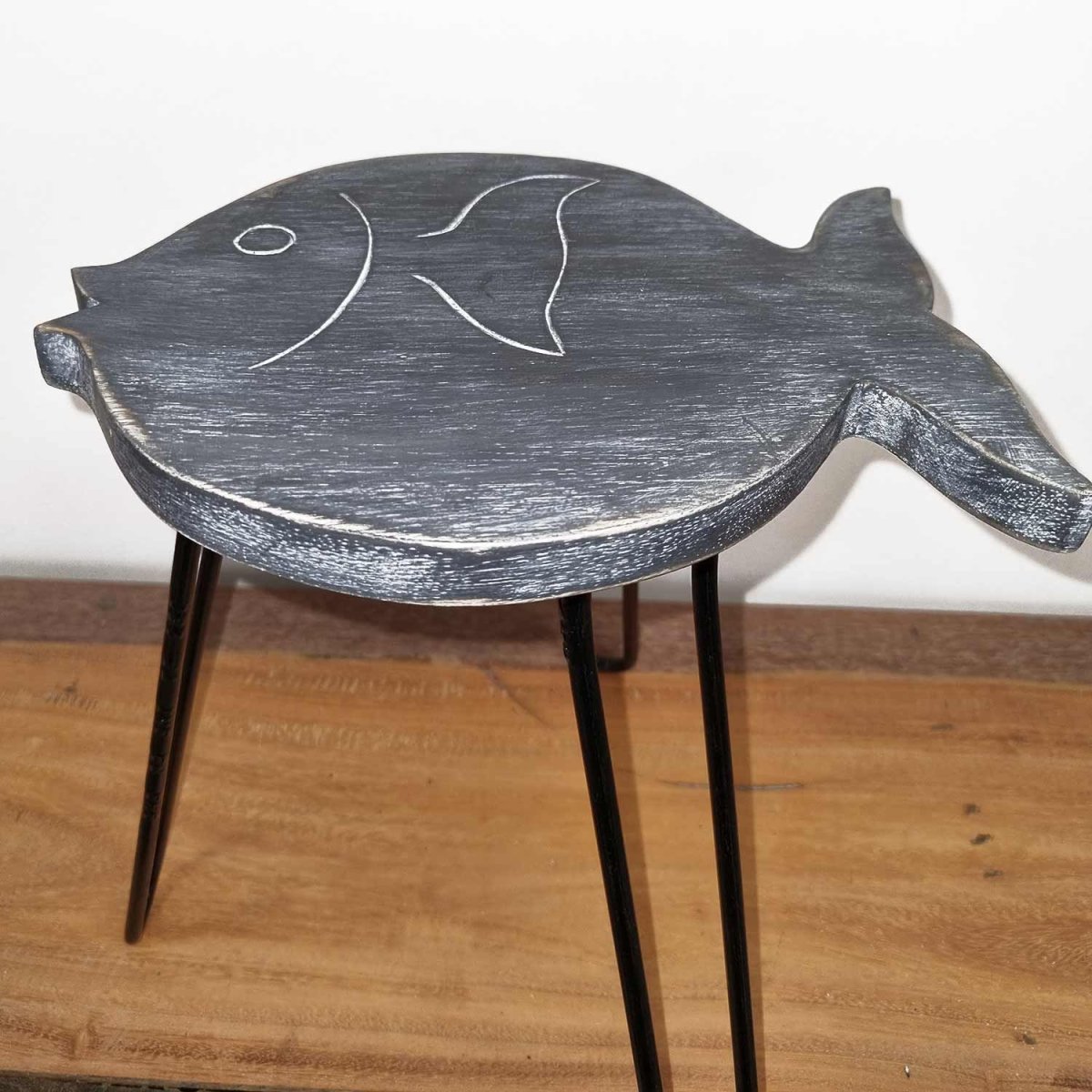 Suporte Decorativo Peixe Albasia Greywash | Artesanal Bali