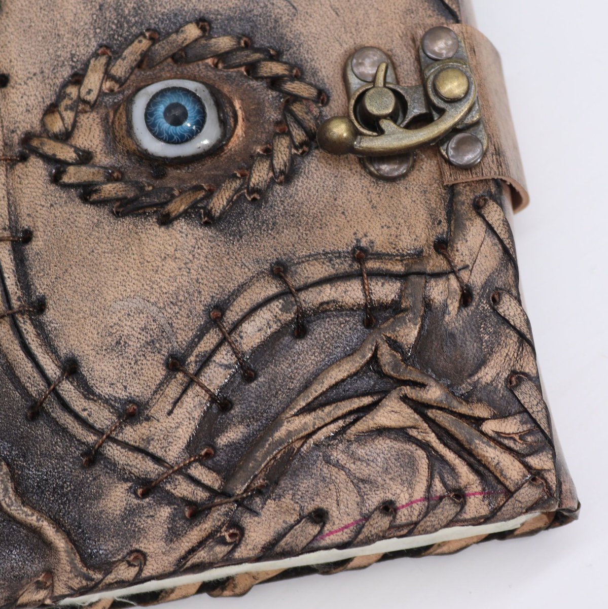Caderno de Couro Olho Grego: Estilo Vintage e Artesanal - Image 3