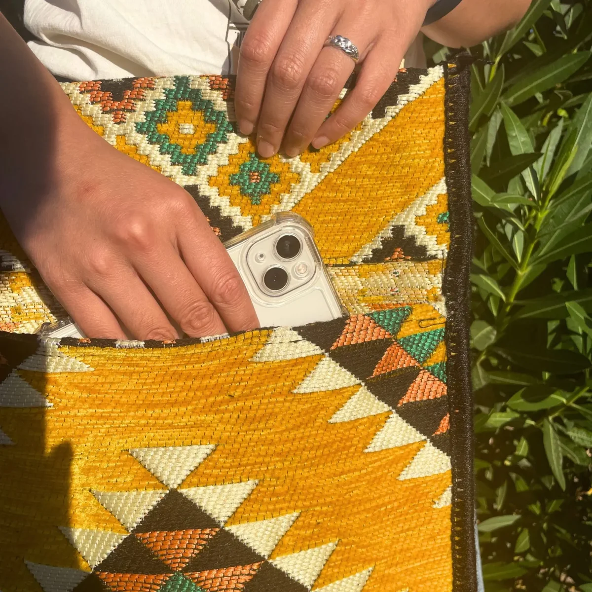 Bolsa Kilim Amarela: Estilo Boho Chic - Image 5